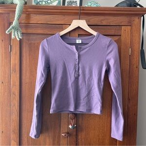 Aritzia purple long sleeve cropped Henley tee